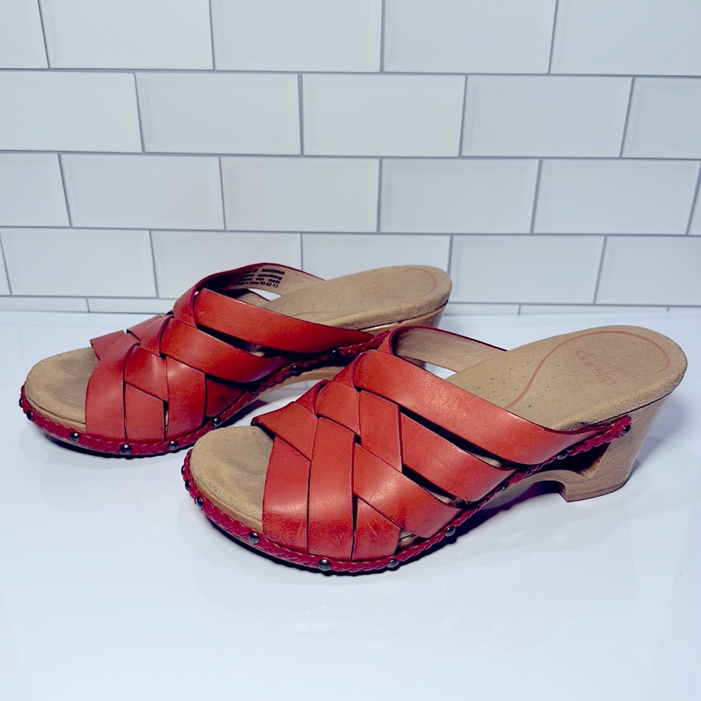 Dansko Leather Tory Sandals With Cutout Silhouette